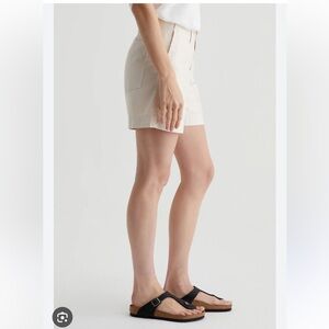 Patagonia Ladies Organic Cotton Shorts size 10 white opal